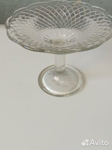 Ваза на ножке конфетница фруктовница