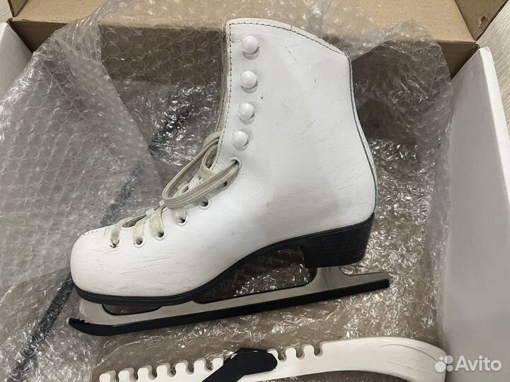 Коньки фигурные профессиональные женские 8 2/3