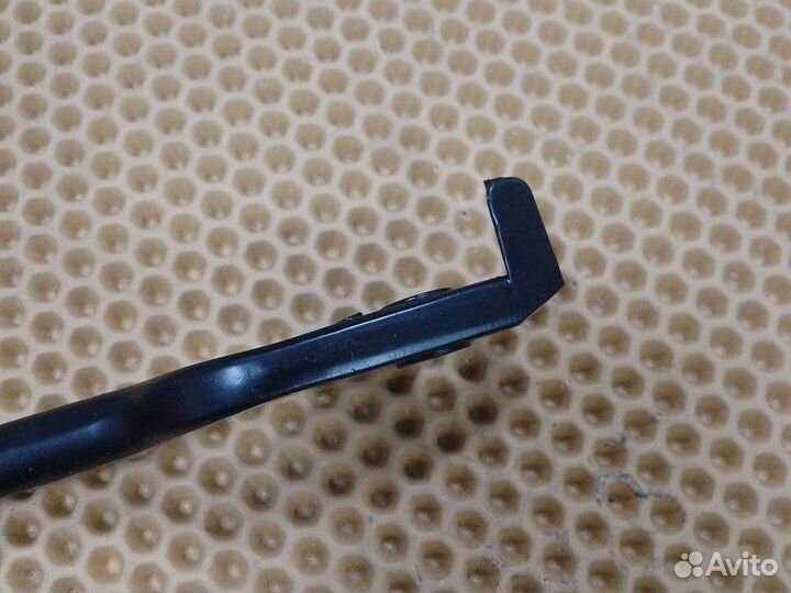 Рычаг тормоза(левая ручка) гидравлика