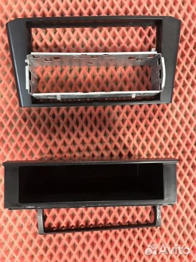 Рамка магнитолы тойота авенсис 2 с карманом