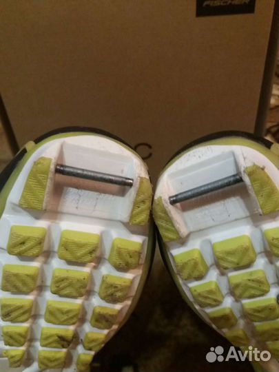 Лыжные ботинки