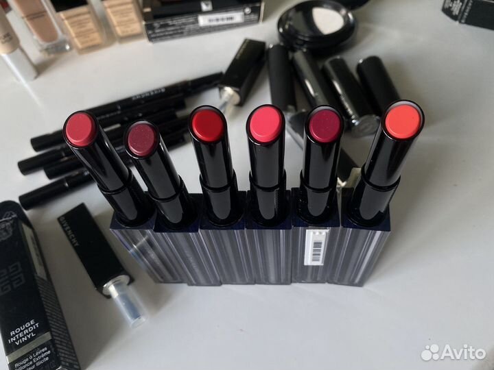 Помада бальзам Givenchy Rouge Interdit Vinyl
