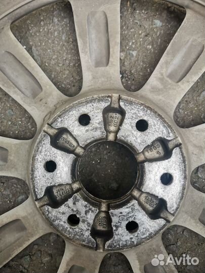 Диски r22 6 139.7 dia 77.8 et35 оригинал infinity