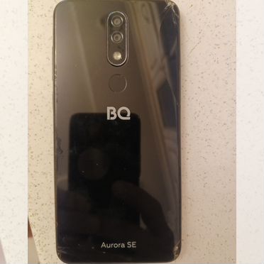 BQ 5732L Aurora SE, 3/32 ГБ, 2 SIM