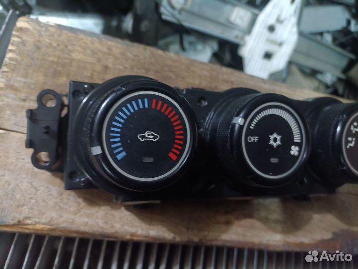 Блок управления печкой Mitsubishi ASX