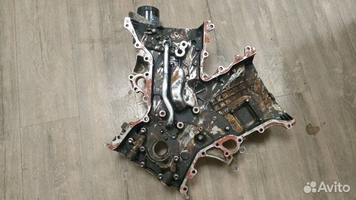 Крышка двигателя Toyota Land Cruiser Prado 120