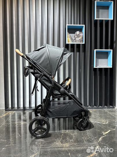 Прогулочная коляска Happy Baby Ultima V2 X4