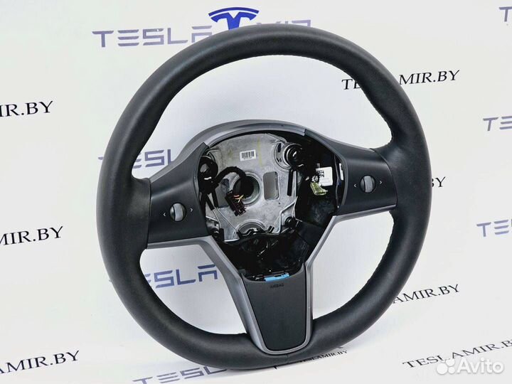 Руль (рулевое колесо) Tesla Model Y 2021