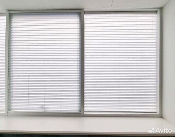 Жалюзи, шторы рулонные