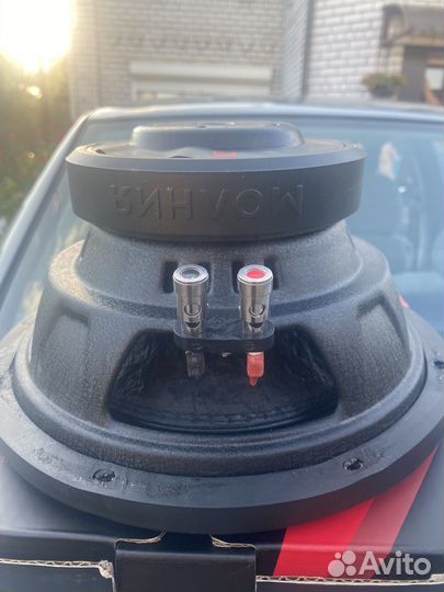 Сабвуфео Урал Молния 10