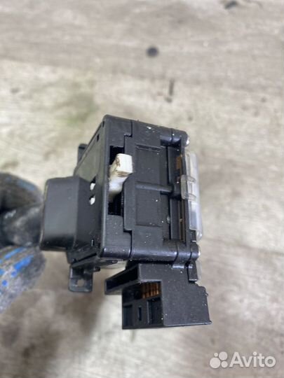 Переключатель подрулевой Hyundai Accent