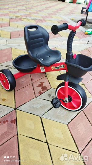 Детский трёхколёсный велосипед