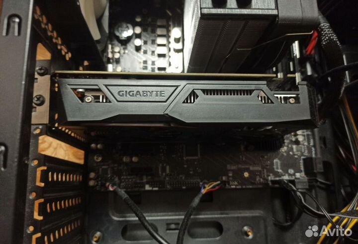 Игровая Видеокарта GTX 1050 2Gb DDR5