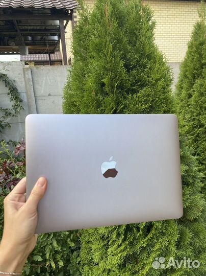 Apple MacBook Pro 12