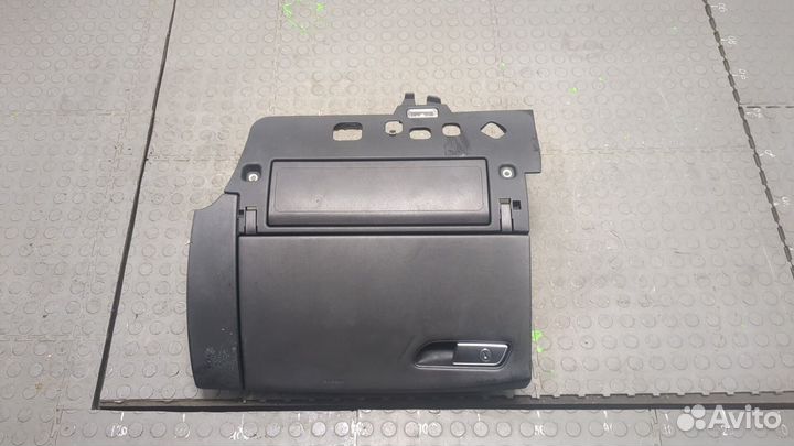 Бардачок Audi A8 (D4), 2011