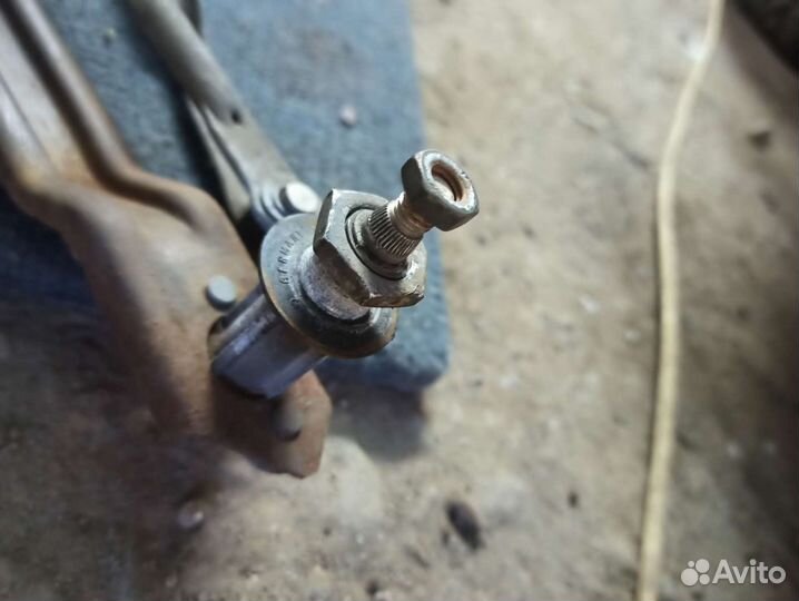 Трапеция дворников Пассат Б3