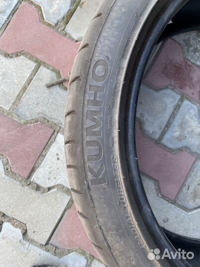Kumho Ecsta PS91 245/40 R20 99