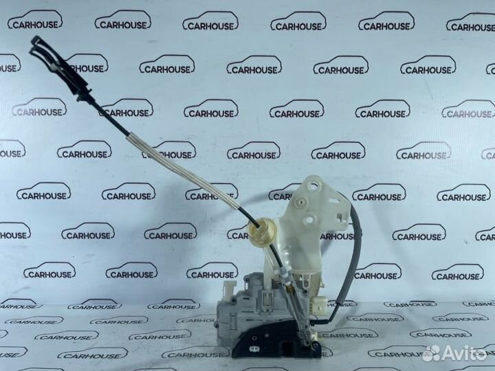 Замок двери передний левый Volkswagen Touareg NF