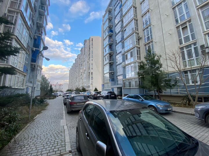 2-к. квартира, 62 м², 7/10 эт.