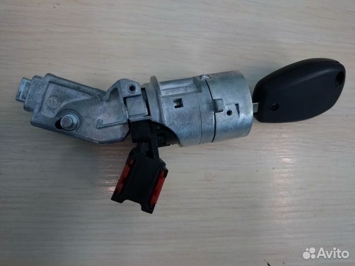 Замок зажигания renault