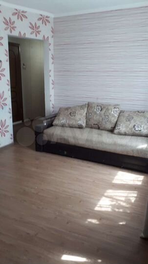 2-к. квартира, 45 м², 1/2 эт.