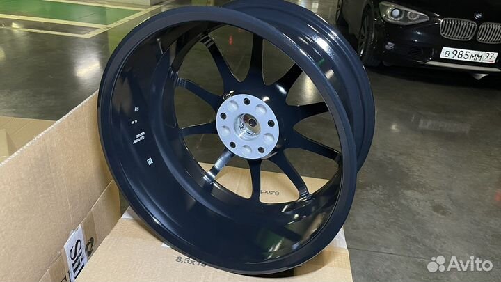 Кованые диски slik r18