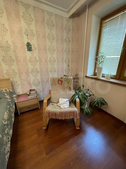 3-к. квартира, 96 м², 2/9 эт.