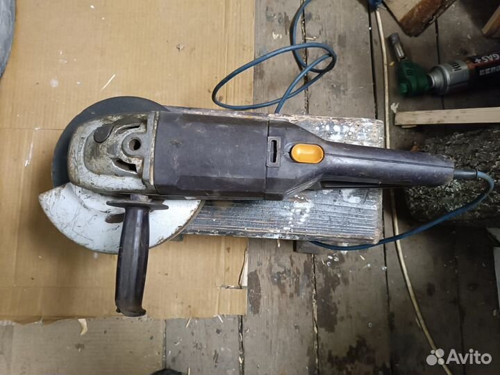 Болгарка ушм