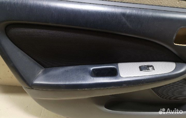 Обшивки дверей toyota caldina st210