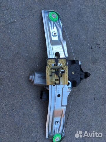 Стеклоподъемник Форд Фокус3