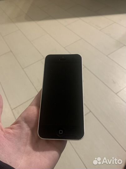 iPhone 5C, 16 ГБ