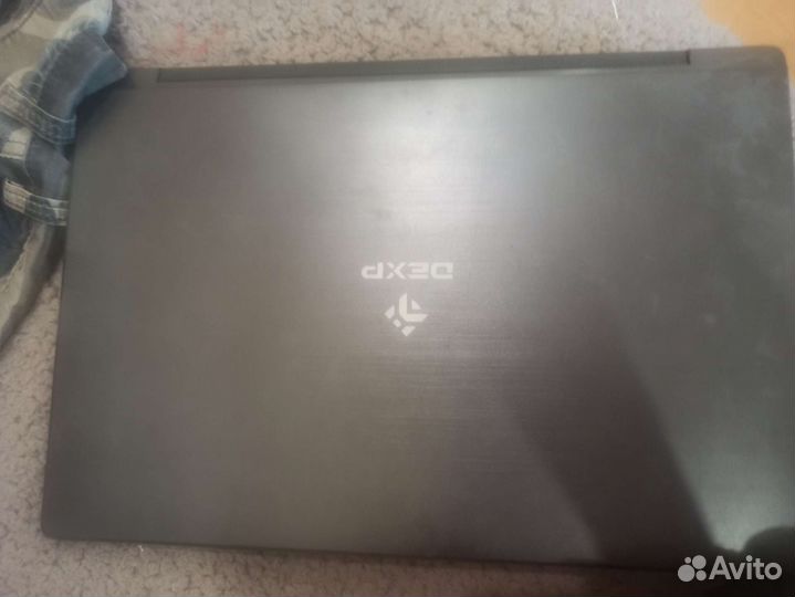 Ноутбук dexp