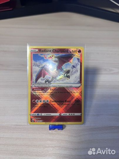 Карточка Pokemon TCG Radiant Charizard