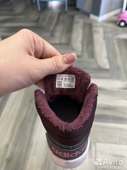 Ботинки adidas (весна осень)