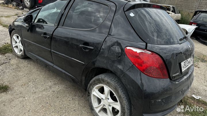 Peugeot 207 в разбор