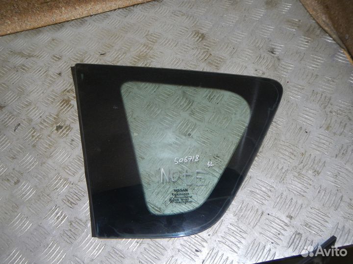 Стекло кузовное глухое левое, Nissan (Ниссан) -not
