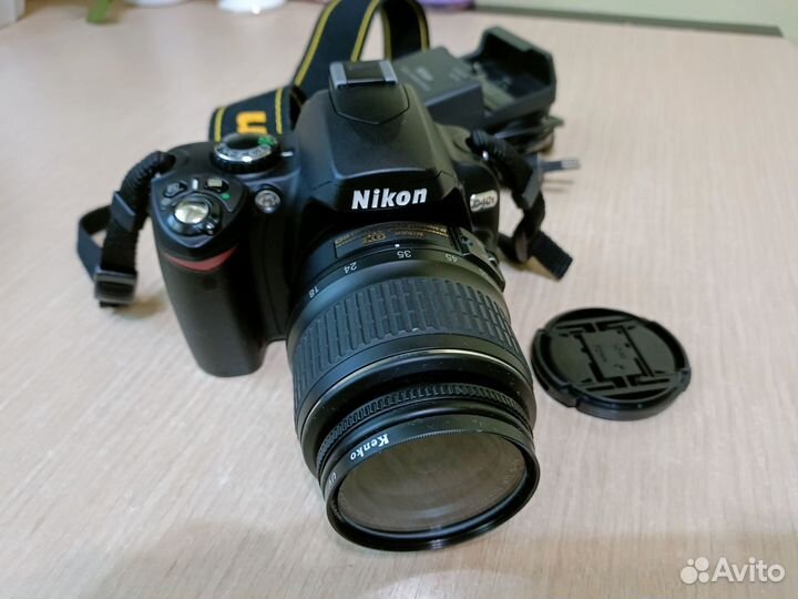 Nikon d40x Kit почти как новый с сумкой