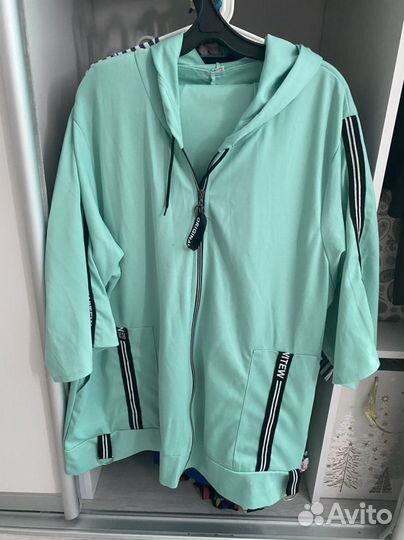 Спортивный костюм