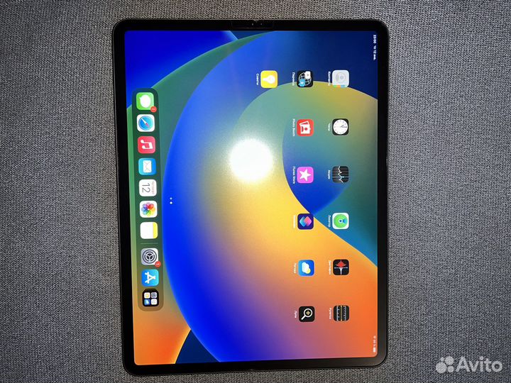 Apple iPad Pro 12.9 2018 64 гб. Версия без сим