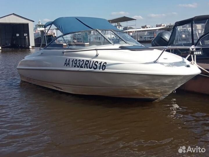 Прогулка на яхте, катере