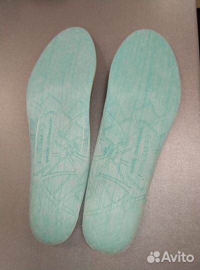 Стельки 29 см 45 размер с царапиной
