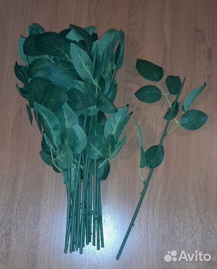Искуственная зелень для создания букетов из мыла