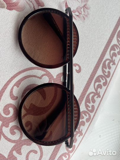 Солнцезащитные очки