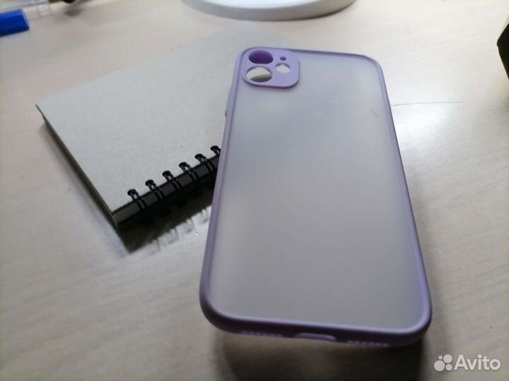 Чехол на iPhone 11
