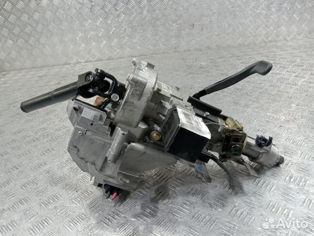 Насос эур 8200589332 Renault Scenic (2003-2009)