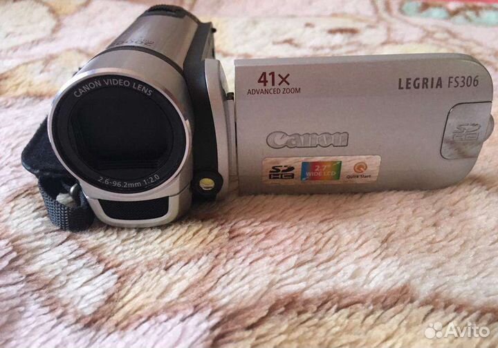 Видео камера Canon Legria FS 306