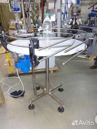 Накопительный стол для тары