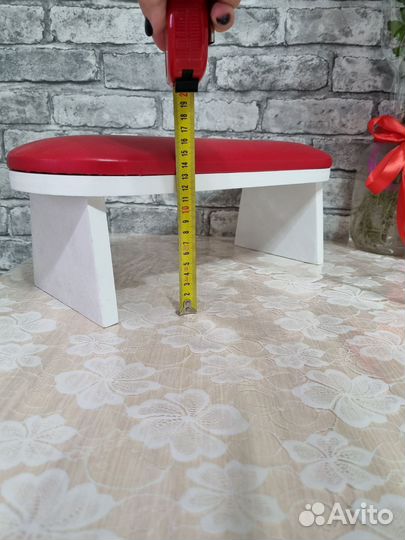 Подставка для рук маникюрная