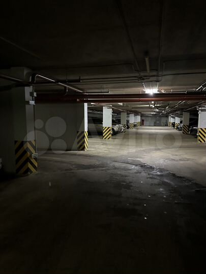 Машиноместо, 16 м²