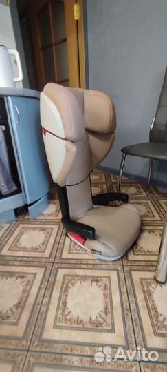 Детское авто кресло